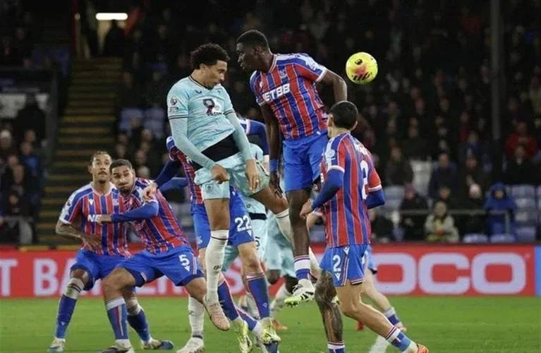 爆炸！热刺一年炒2主帅+豪掷2.65亿引援，欧冠大败联赛若降级巨亏