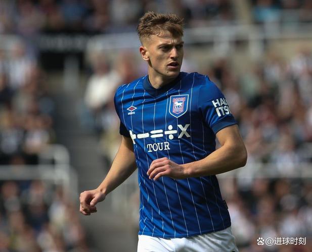 邮报：纽卡斯尔今夏还想买前锋，德拉普、皮奥、索兰克都是目标