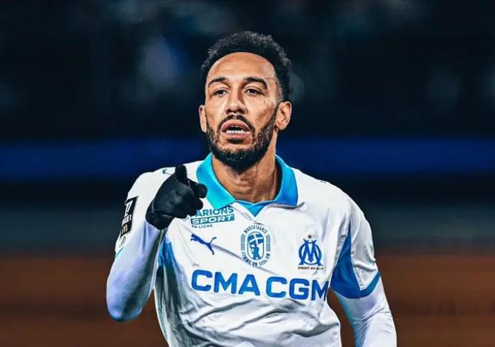 马赛主帅：奥巴梅扬需要纵深空间，古伊里专注配合，他们彼此欣赏