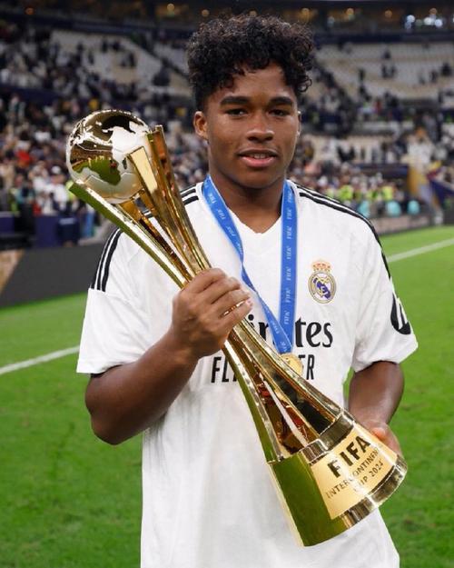 减免40万！19岁恩德里克11场6球4助，其中10场首发租借费已减40万