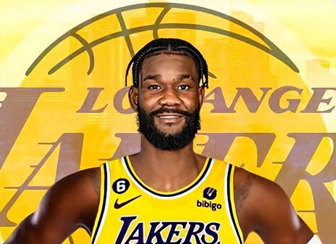 艾顿：优秀球员适配任何体系 这就是詹姆斯所做的 他完美融入球队