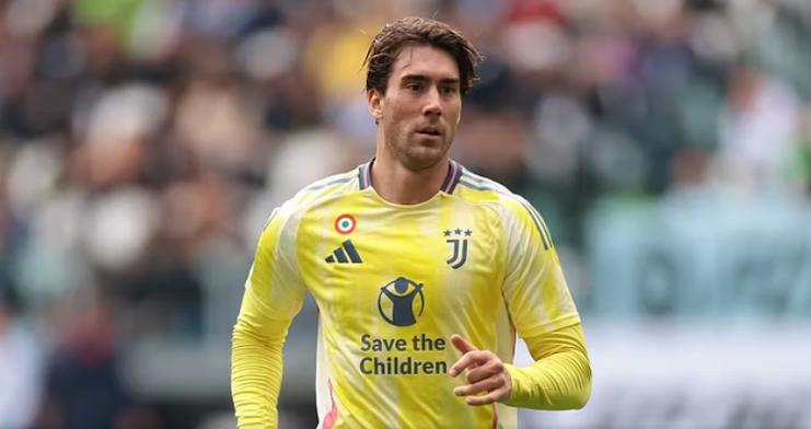 米体：尤文愿为弗拉霍维奇开600万欧续约年薪，加奖金最高达700万