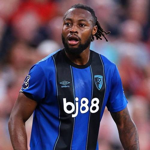 生涯首次当选！官方：塞梅尼奥当选英超2月最佳球员，5场3球1助