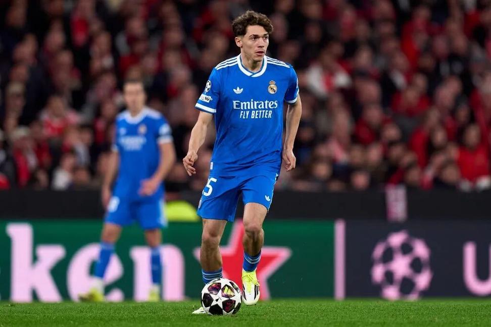 跑起来！皇马本赛季欧冠首次跑动超过对手，皮塔奇、82超11公里