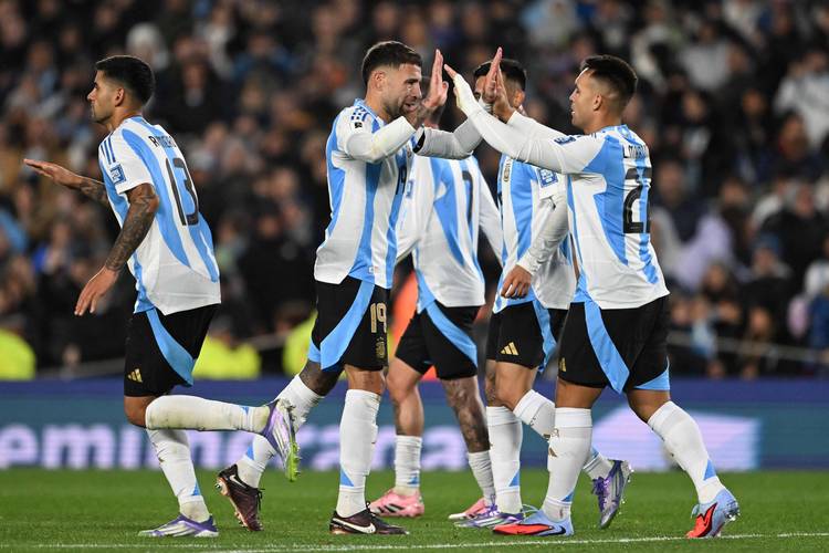 阿根廷跟队：阿根廷拒绝去西班牙踢欧美杯，建议选择欧洲其他地方