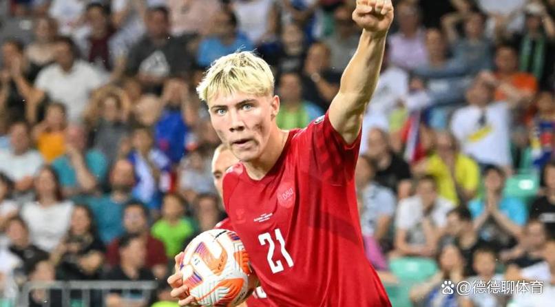 4400万欧买断！那不勒斯总监确认：无论情况如何，霍伊伦都会留下