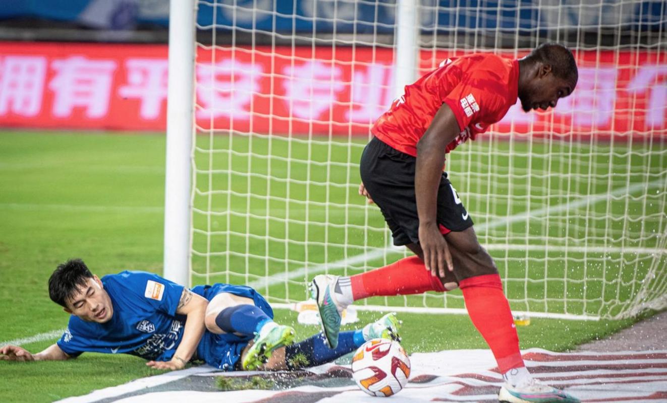 三镇主帅莫拉：我们赛前布置很聪明，有球时比之前更有效率