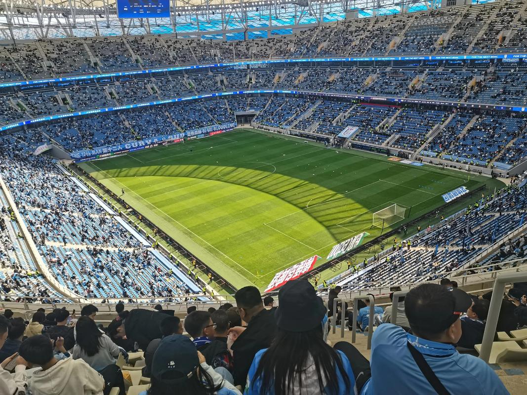 斯坦丘：武汉确实有很多美好回忆 但我现在希望和大连赢更多比赛