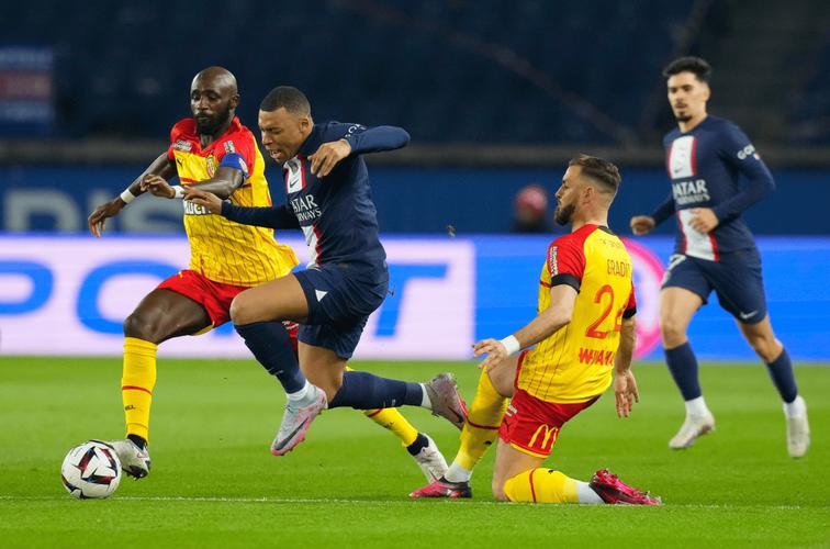 法甲彩经：朗斯做客擒敌 摩纳哥力取3分