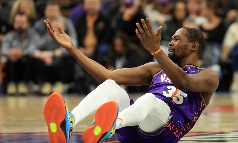 造穆雷关键失误！杜兰特：阿门整晚都打的很好 几乎拿到三双