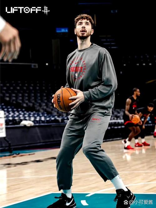 好像区别不大？申京缺阵的比赛火箭5胜3负 出战36胜22负