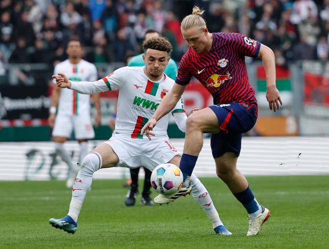 统治力！拜仁本赛季对阵德甲前6名球队8战全胜，打进33球丢6球