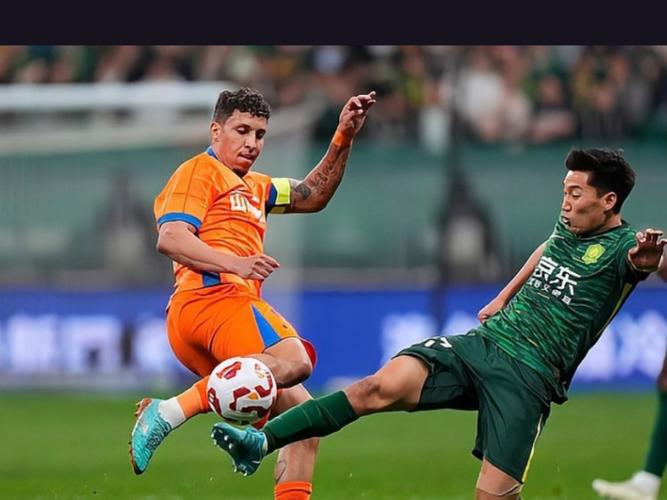 泰山vs国安首发：五外援PK四外援！谢文能先发，张健智出战