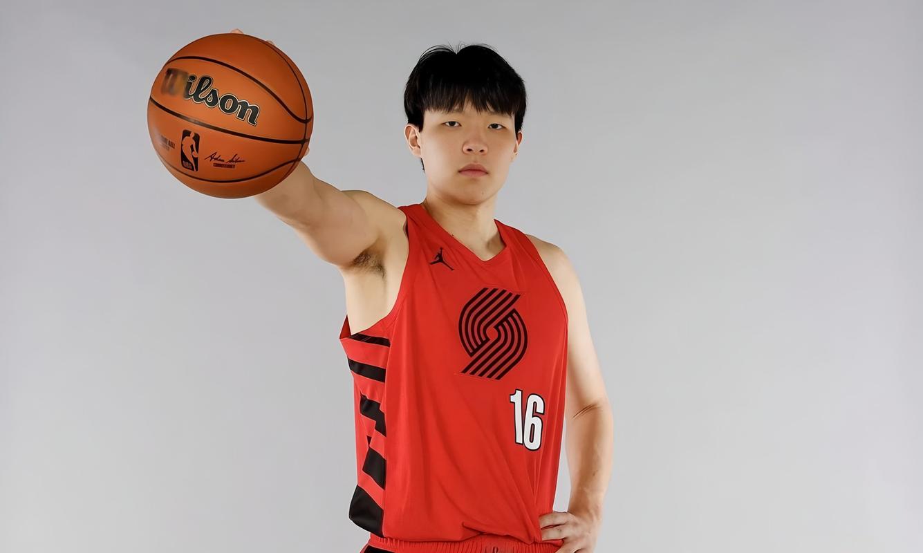 【菜鸟】杨瀚森48秒生涯新低 弗拉格25分4板5助 桑德斯11分6板3助