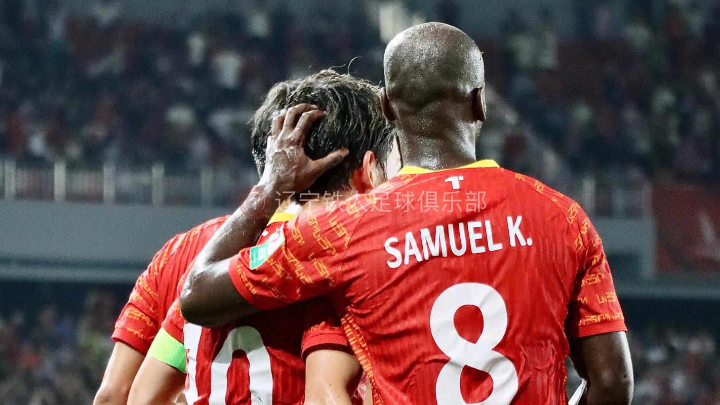 铜梁龙vs铁人首发：向余望、恩加德乌先发，热菲尼奥、姆本扎出战