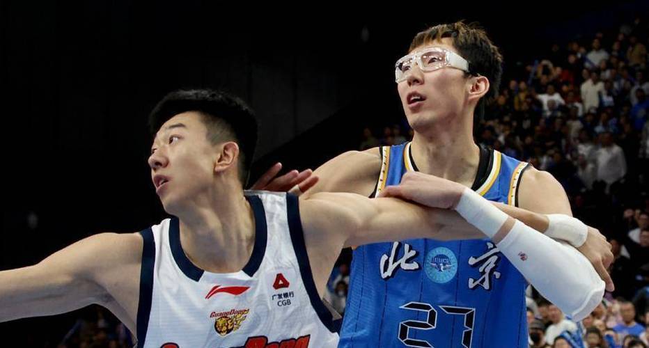 广州VS北京大名单！麦基&周琦坐镇北京内线 ！