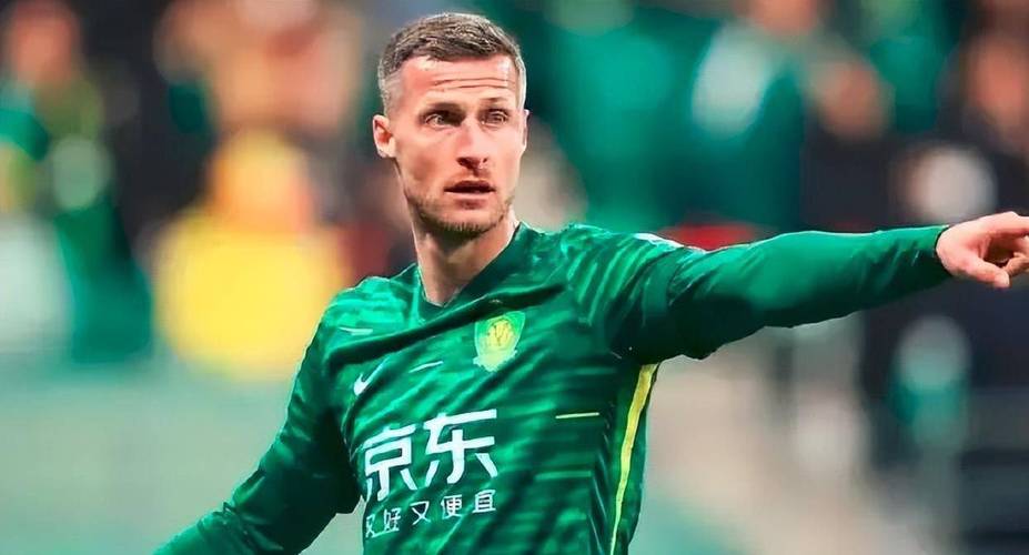 蒙哥马利：国安定位球防守要提升；门将张健智表现很出色