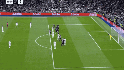 亚涅斯：我踏入伯纳乌球场后彻底被震撼了 居莱尔吊射进球？神迹