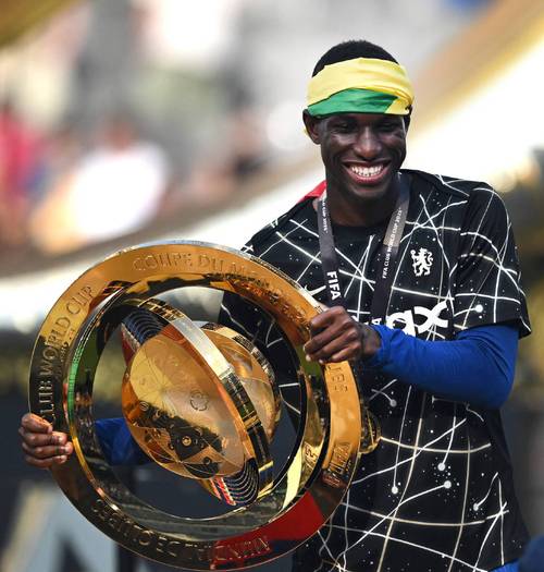 球员曾跟腱撕裂！药厂主帅谈杰克逊蹬踏：那是泰里耶去年受伤部位