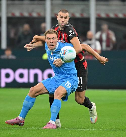 帕夫洛维奇社媒：为球队感到骄傲，乌尔赖希表现太棒了