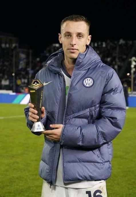 经纪人：我曾推动弗拉泰西离开国米，我希望他能得到稳定出场机会