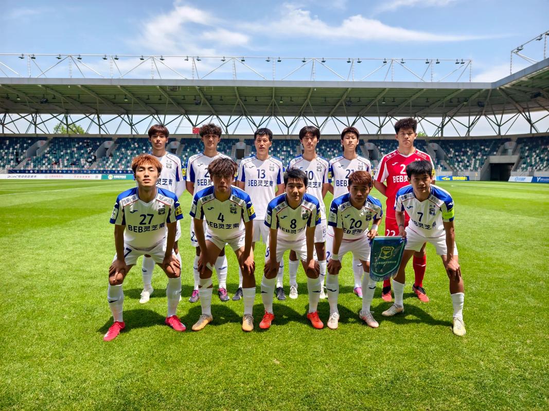 奥斯卡：永远不低下头 今年球队有大约一半新人 我们都在学习适应