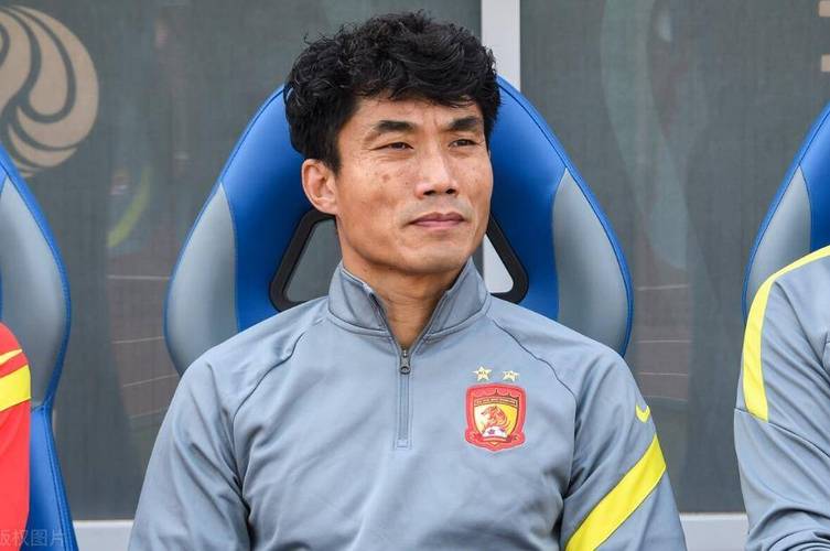 开局两连败！郑智：我感觉愧对球迷 大比分落后我们依然没放弃