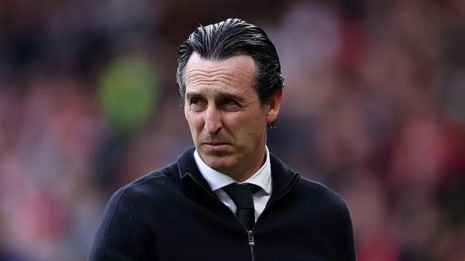 内维尔：考虑到埃梅里在阿森纳的执教经历，曼联不会选他