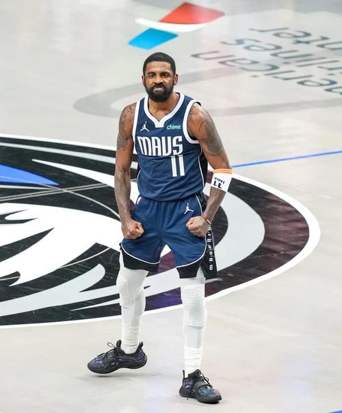 4年前的今天：欧文天神下凡31投20中狂轰60分 创个人生涯纪录