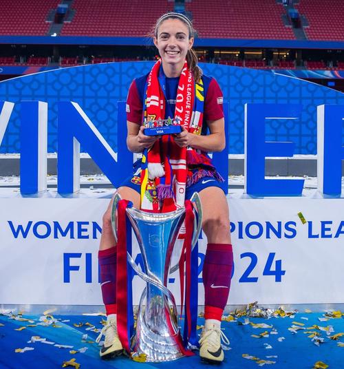 三届金球奖得主！邦玛蒂参加投票，拉波尔塔调侃：一票顶三票