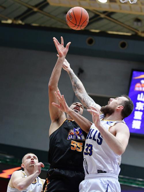 无限我的城│2025-2026赛季NBL常规赛第二十三轮战报