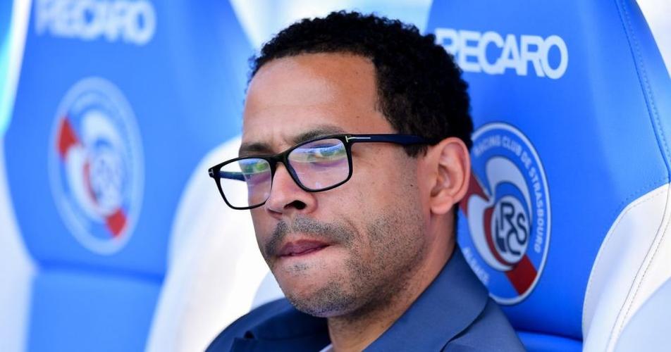 合同剩6年！记者：切尔西高层担忧罗塞尼尔能力，可能今夏换帅