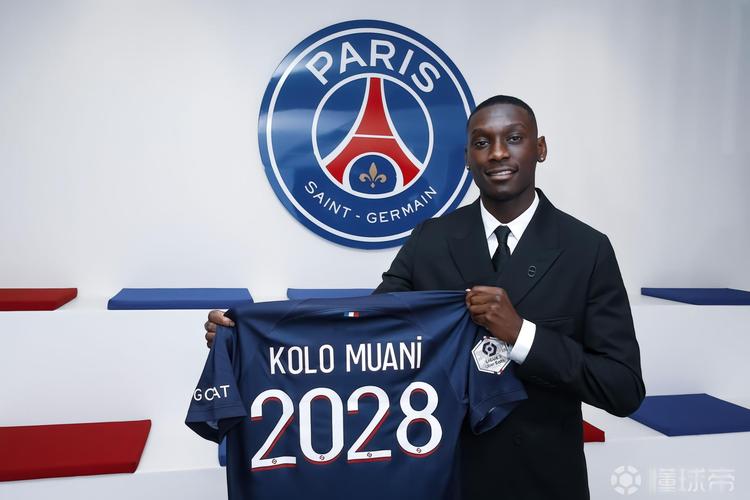 官方：门兴23岁中场赖茨将于夏窗加盟RB莱比锡，合同至2031年