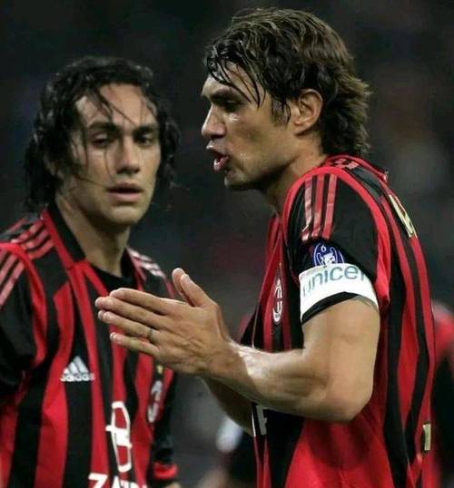 内斯塔：只有当与皮尔洛并肩作战时，我才意识到他是个天才