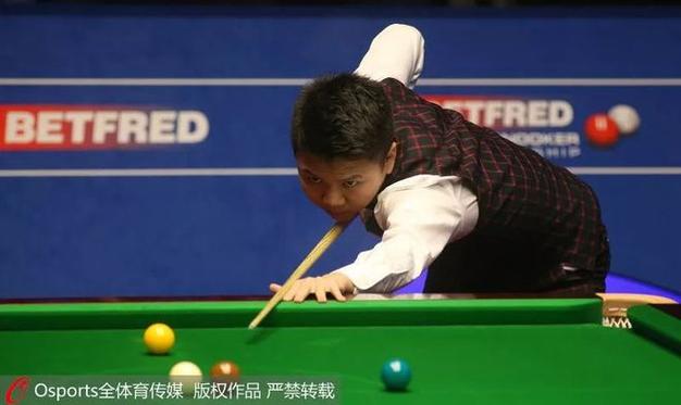 行情暴涨！伊利诺伊大学后卫瓦格勒贡献18+7+7  率队大胜35分