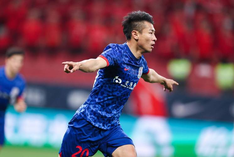 直播吧专访于汉超：转型做教练没想目标，我风格就是先做好眼前事