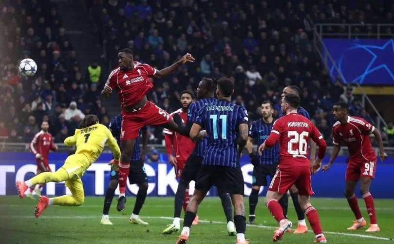 斯洛特赛前：若全员健康不会让索博踢右边卫 英超赛程安排太密集