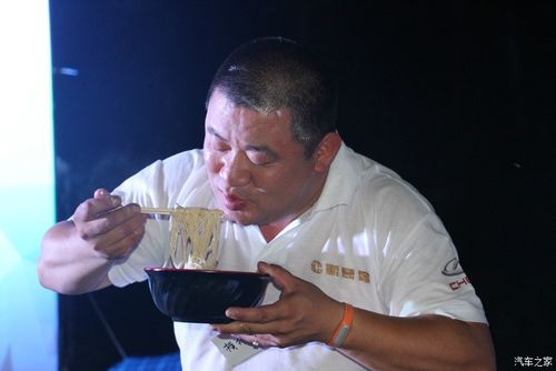 回家的感觉真好！新赛季主场比赛将于明天开启，我们一起战斗！