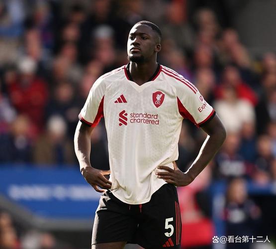 记者：若加拉塔萨雷高层认为科纳特被歧视是虚构，那他显然不上网