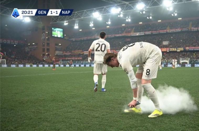 开场闪击！官方：麦克托米奈当选那不勒斯1-0卡利亚里全场最佳