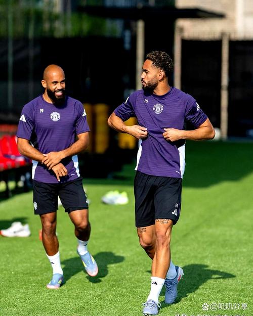 TA谈马奎尔、梅努如何赢得英格兰征召：阿莫林下课改变了一切