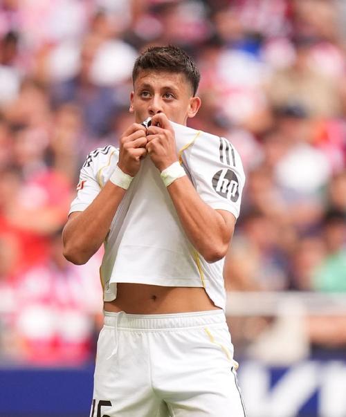 阿斯报：巴雷内切亚入选西班牙队是自然进阶，是对他成熟度的认可