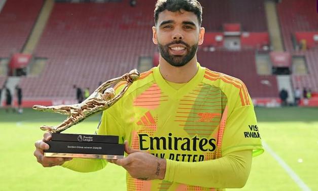 拉亚:如果赢得英超我可能会剃光头 世界最佳门将我会选库尔图瓦