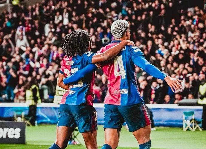 每体：除尤文外，巴萨、本菲卡、沙特联及美职联俱乐部也有意B席