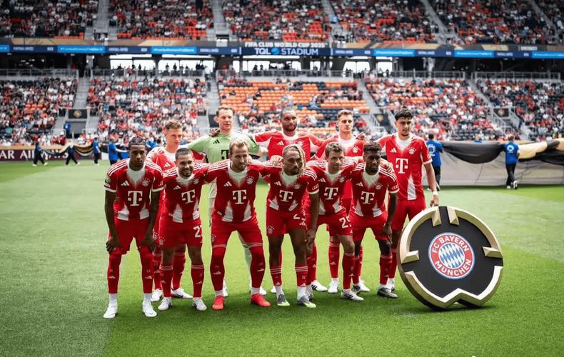 德甲无拜仁球员最贵阵:多特4人 宽萨、迪奥曼德、武什科维奇在列