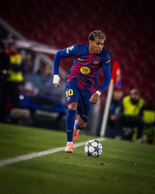 巴萨运营总监：诺坎普扩建将在2027年9月完工，原则上能按时完成