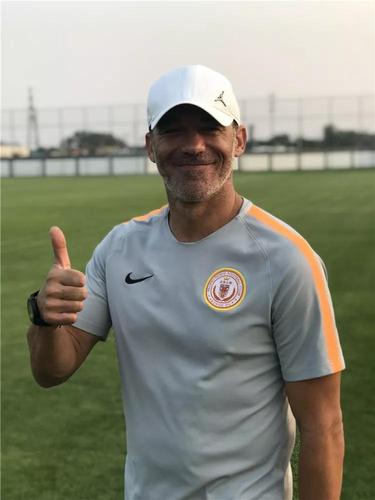 莫拉赛后：球员展现出顽强的斗志，会抓住间歇期机会提高和加强