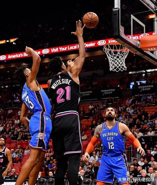 23-3打停火箭！火记：斯波太出色了 传统防守不行马上改区域联防