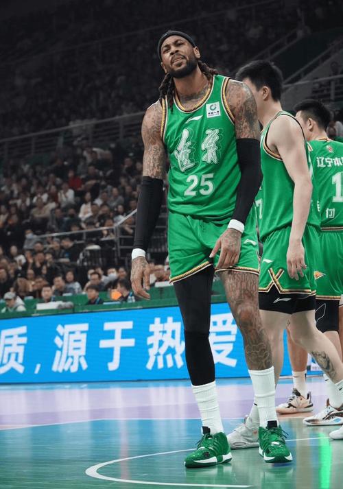 莫兰德：抱歉没能为球迷赢下比赛 但我们肯定能从这场比赛中进步