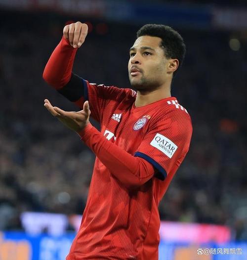 孔帕尼：格纳布里为人非常谦逊，他对整个球队的运转至关重要